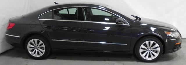 Volkswagen CC 2012 photo 1