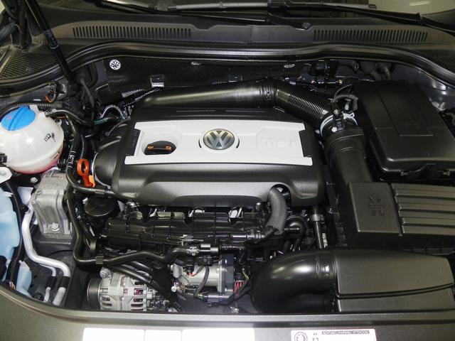 Volkswagen CC 2012 photo 5