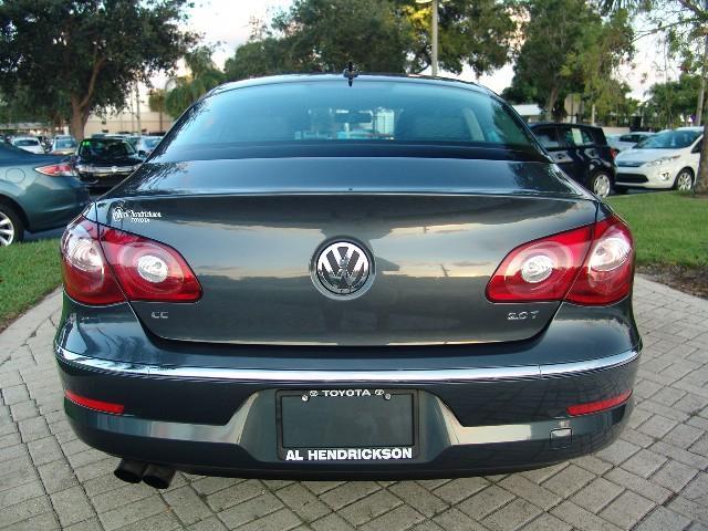 Volkswagen CC 2012 photo 4