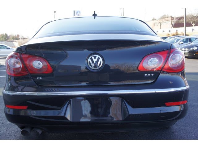 Volkswagen CC 2012 photo 5