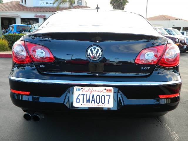 Volkswagen CC 2012 photo 4