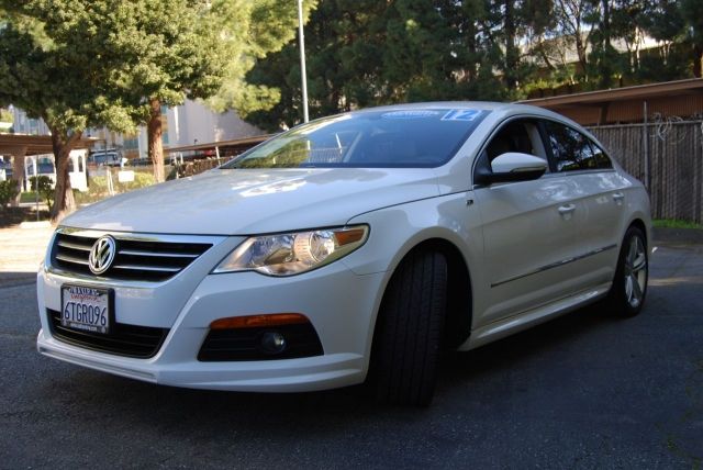 Volkswagen CC 2012 photo 3