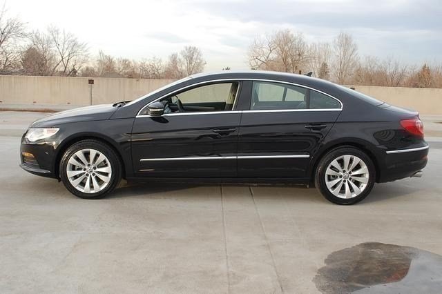 Volkswagen CC 2012 photo 1