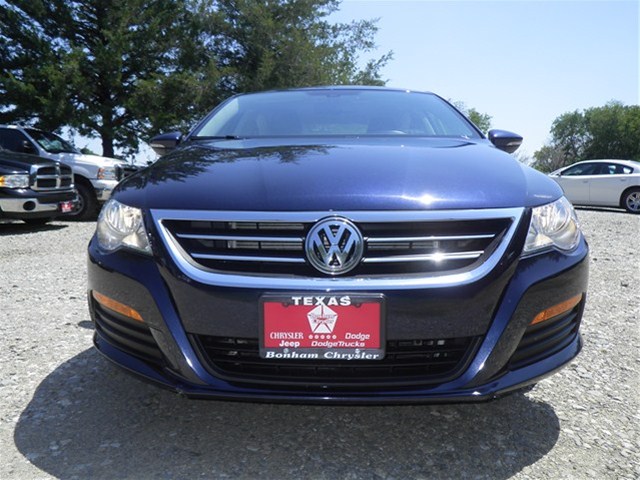 Volkswagen CC 2012 photo 2