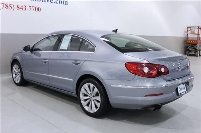 Volkswagen CC 2012 photo 5