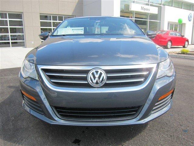 Volkswagen CC 2012 photo 1