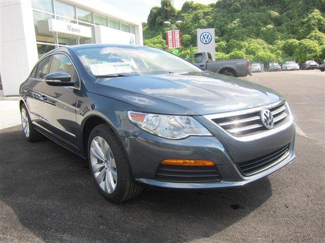 Volkswagen CC 2012 photo 2