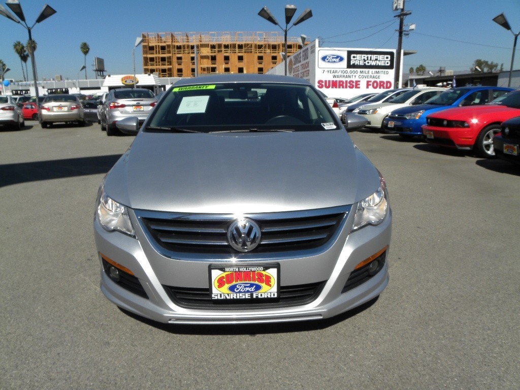 Volkswagen CC 2012 photo 1