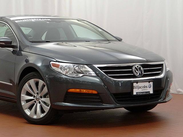 Volkswagen CC 2012 photo 1