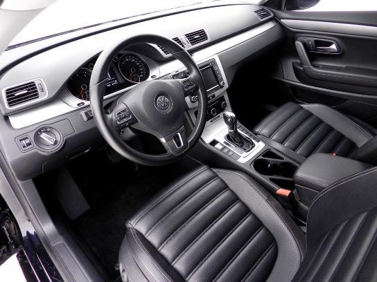 Volkswagen CC 2012 photo 22