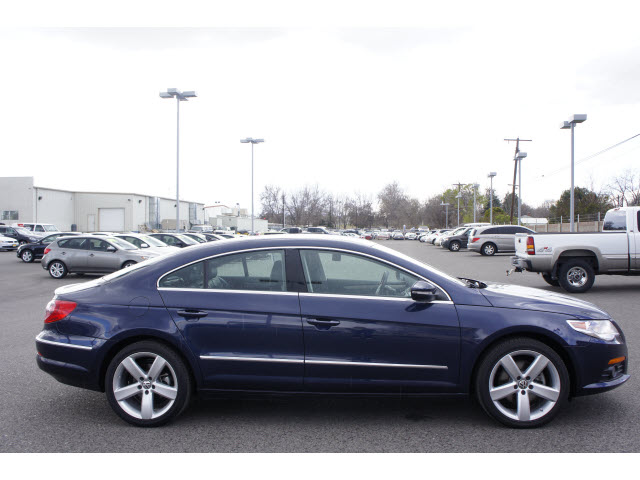 Volkswagen CC 2012 photo 3