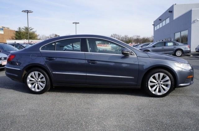 Volkswagen CC 2012 photo 2