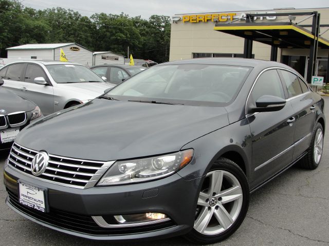 Volkswagen CC 2013 photo 2