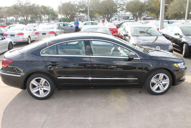 Volkswagen CC 2013 photo 4