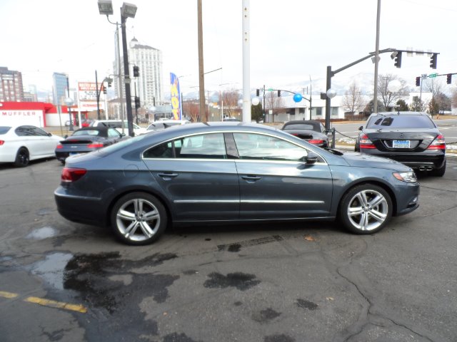 Volkswagen CC 2013 photo 2