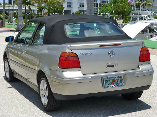 Volkswagen Cabrio 2001 photo 2