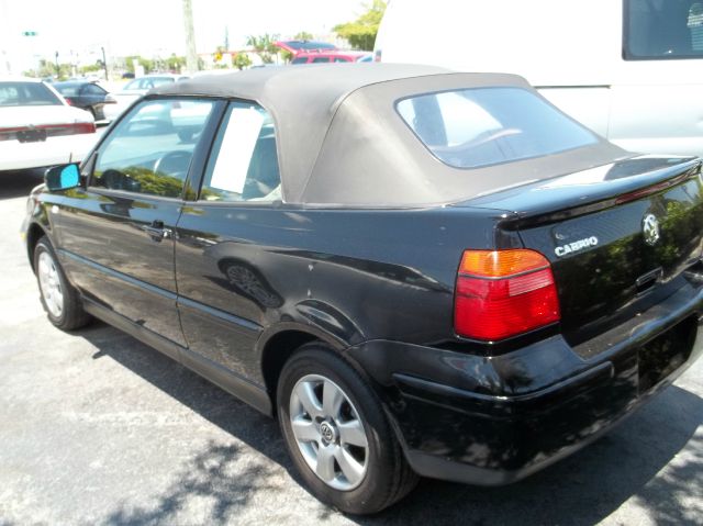 Volkswagen Cabrio 2002 photo 1