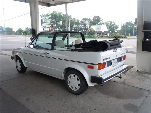 Volkswagen Cabriolet 1986 photo 2