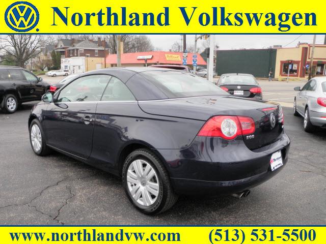 Volkswagen Eos 2008 photo 2