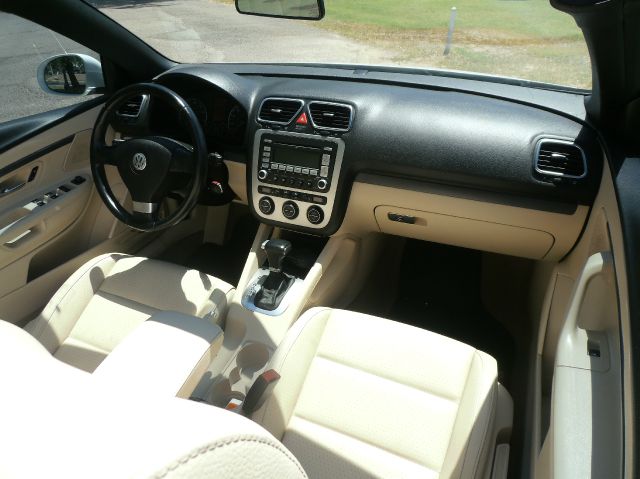 Volkswagen Eos 2008 photo 30