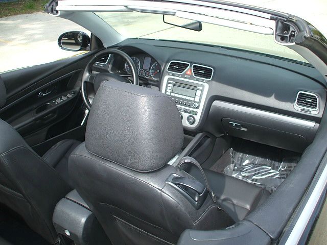 Volkswagen Eos 2008 photo 2