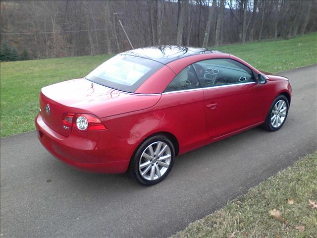 Volkswagen Eos 2009 photo 2