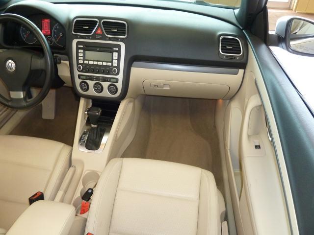 Volkswagen Eos 2009 photo 4