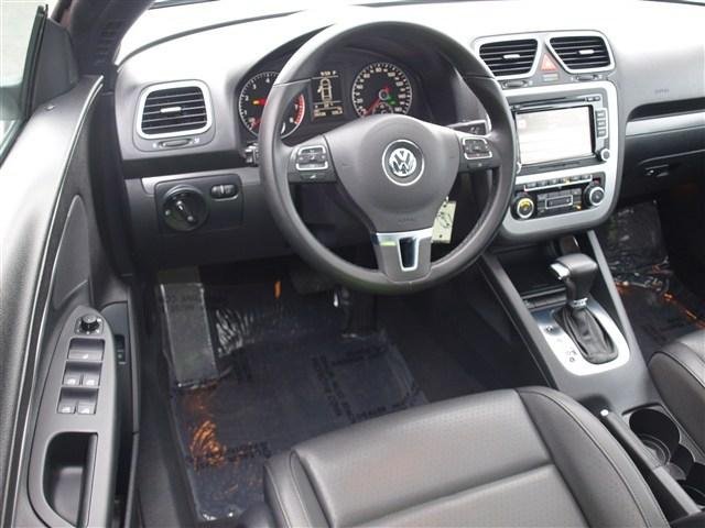 Volkswagen Eos 2010 photo 5