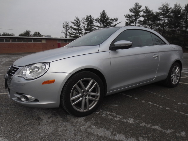 Volkswagen Eos 2011 photo 4