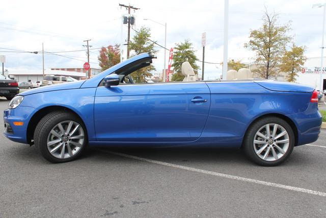 Volkswagen Eos 2012 photo 3