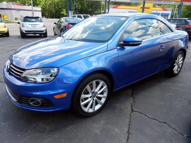 Volkswagen Eos 2012 photo 2