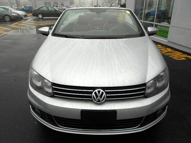 Volkswagen Eos 2013 photo 1