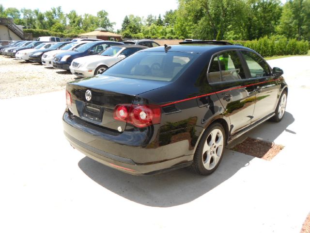 Volkswagen GLI 2009 photo 4