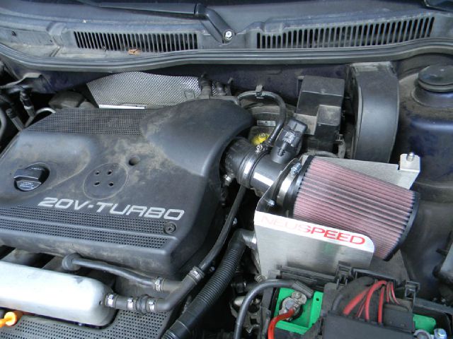 Volkswagen GTI 2002 photo 2