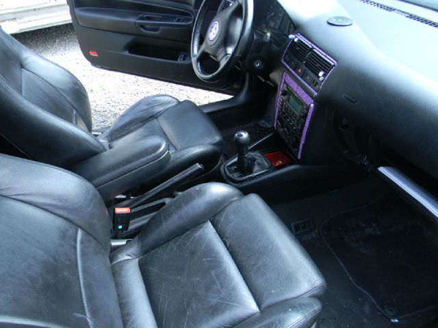 Volkswagen GTI 2002 photo 8