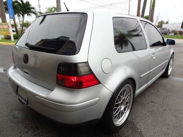 Volkswagen GTI 2002 photo 11