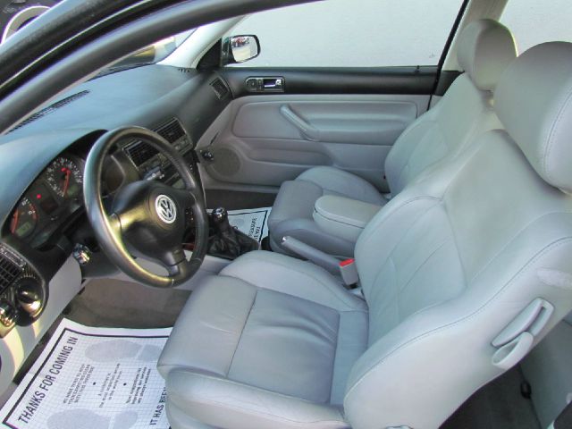 Volkswagen GTI 2002 photo 9