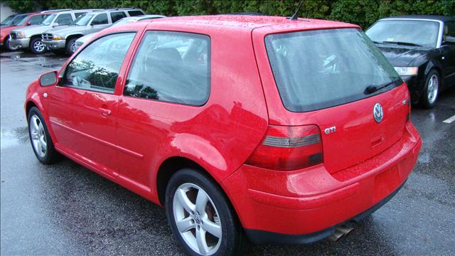 Volkswagen GTI 2004 photo 1