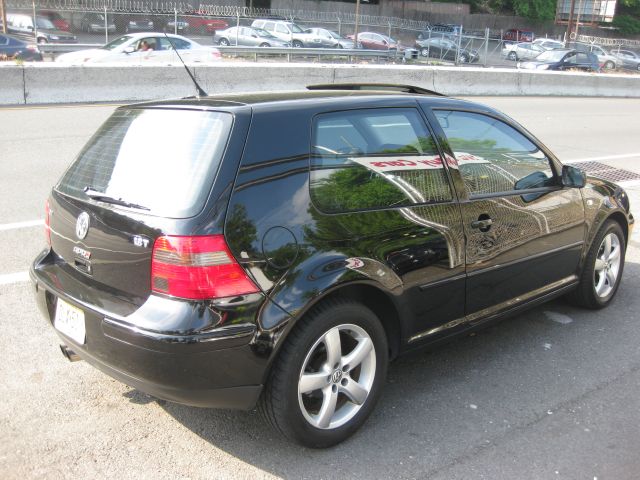 Volkswagen GTI 2005 photo 18