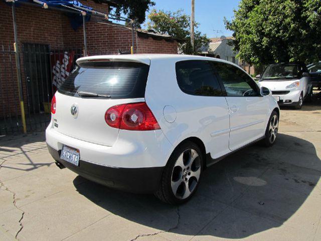 Volkswagen GTI Wagon SE Hatchback