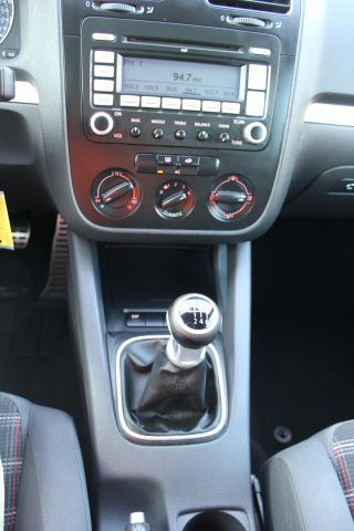 Volkswagen GTI 2007 photo 12