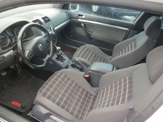 Volkswagen GTI 2007 photo 14