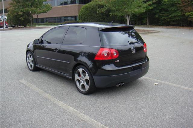 Volkswagen GTI 2008 photo 2