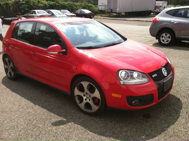 Volkswagen GTI 2009 photo 1