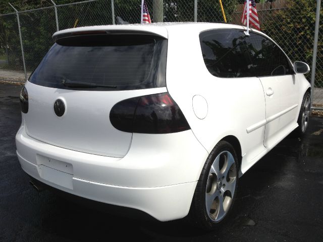 Volkswagen GTI 2009 photo 7