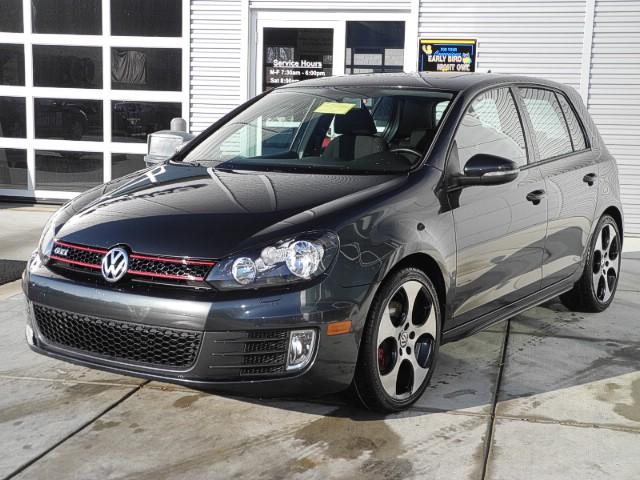 Volkswagen GTI 2010 photo 1