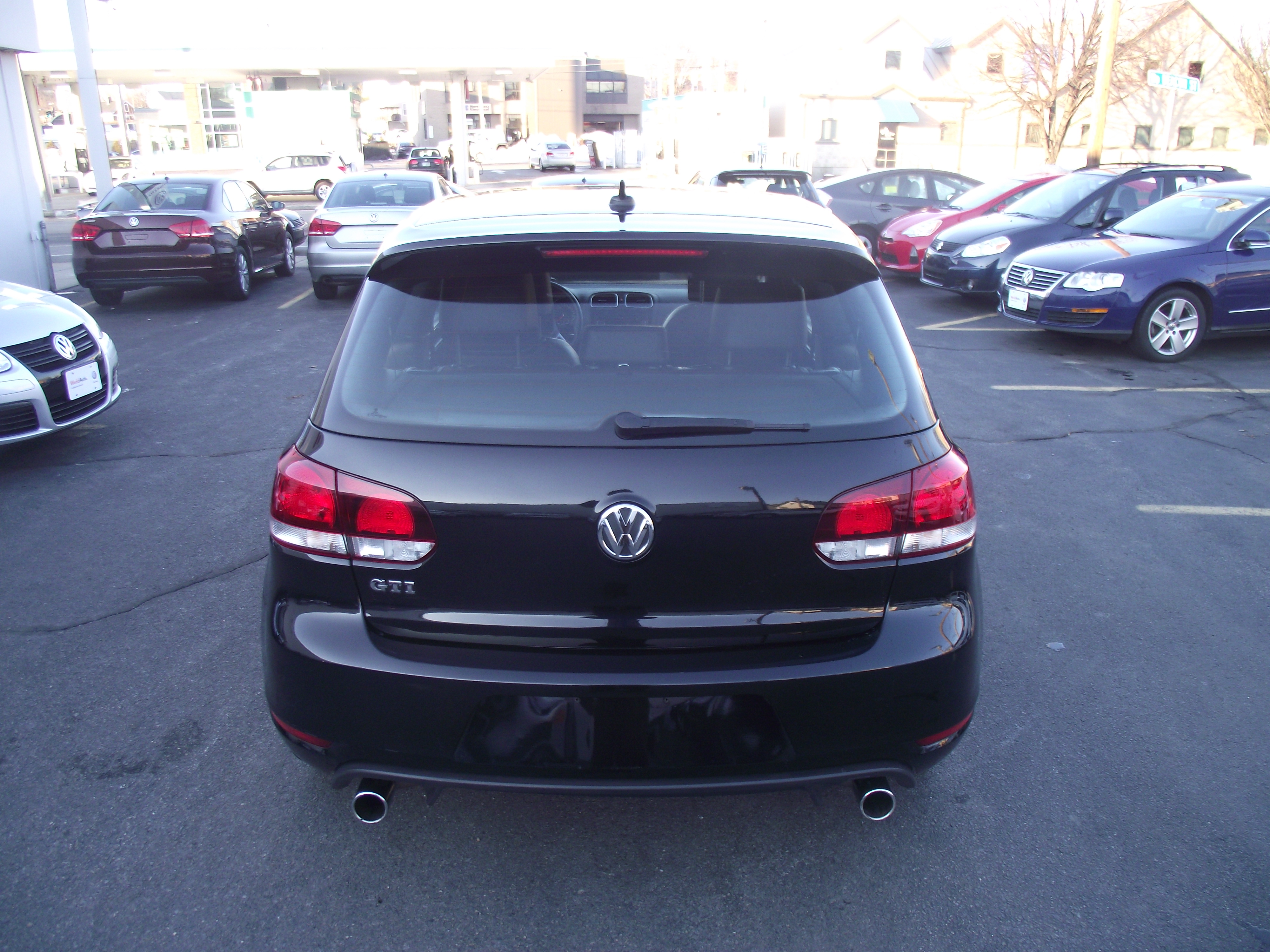 Volkswagen GTI 2010 photo 3