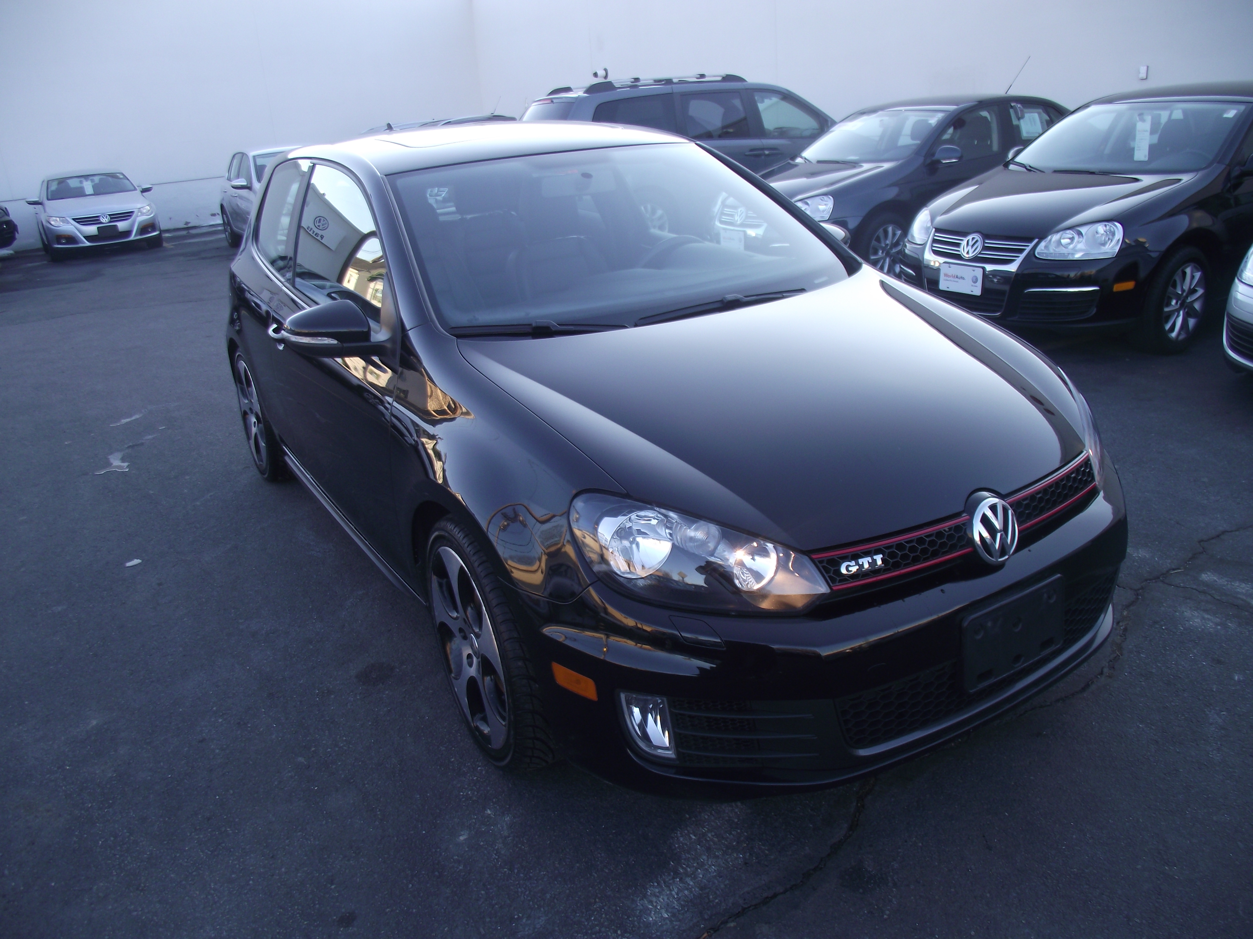 Volkswagen GTI 2010 photo 4