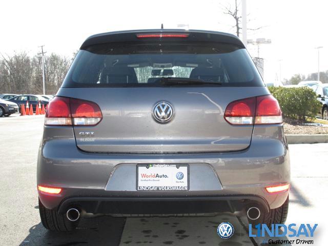 Volkswagen GTI 2010 photo 4