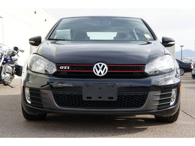 Volkswagen GTI 2010 photo 1